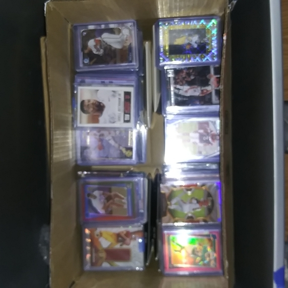 Hobby Box!! Random/price drop!!! Tier 3 - Picture 2 of 9